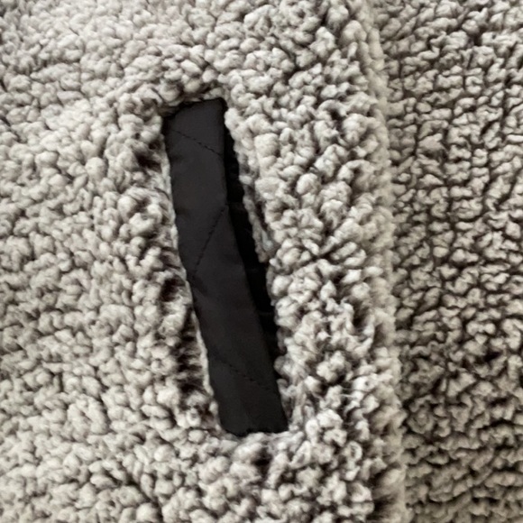 MIAMI VEST - Picture 5 of 5